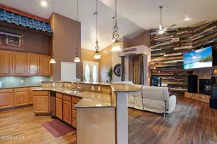 2195 Jamaica Blvd S, Lake Havasu City, AZ 86406 - Photo 8