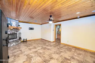 857 Manor Dr, Lake Havasu City, AZ 86403 - Photo 20