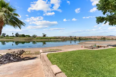 256 E Riverfront Dr, Parker, AZ 85344 - Photo 4