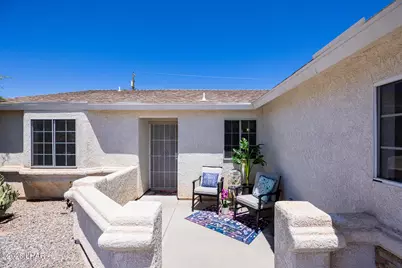 1389 Arroyo Dr, Lake Havasu City, AZ 86404 - Photo 8