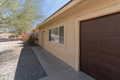 2930 Bluewater Dr, Lake Havasu City, AZ 86403 - Photo 2