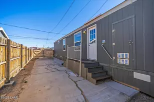 339 N Moonlight Dr, Parker, AZ 85344 - Photo 28