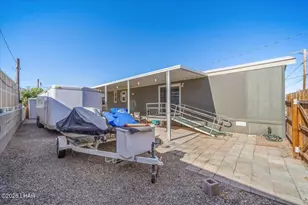 339 N Moonlight Dr, Parker, AZ 85344 - Photo 4