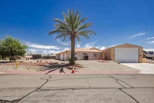 1940 Deer Run Ln, Lake Havasu City, AZ 86404 - Photo 6
