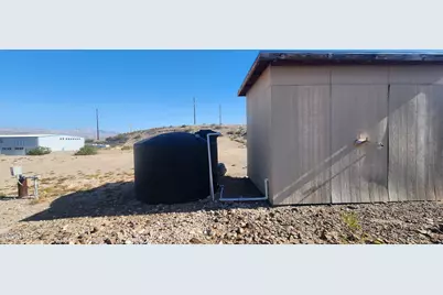 2324 Black Mountain Rd, Bullhead City, AZ 86442 - Photo 12