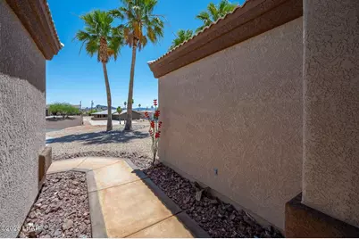 2765 Castaway Dr, Lake Havasu City, AZ 86406 - Photo 20