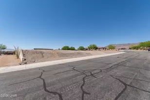 1010 Corte Fortuna, Lake Havasu City, AZ 86406 - Photo 18