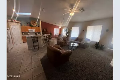 1311 Aviation Dr, Lake Havasu City, AZ 86404 - Photo 8