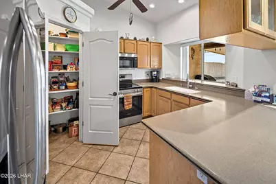 3930 Breakwater Dr, Lake Havasu City, AZ 86406 - Photo 8