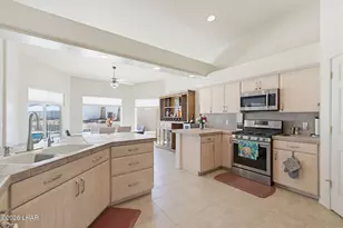 2700 Edgewood Dr, Lake Havasu City, AZ 86406 - Photo 16