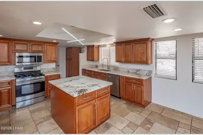 2006 Jamaica Blvd S, Lake Havasu City, AZ 86406 - Photo 6