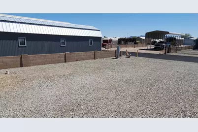 30 N Juniper Rd, Quartzsite, AZ 85346 - Photo 22