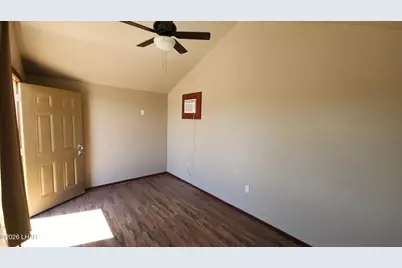 30 N Juniper Rd, Quartzsite, AZ 85346 - Photo 6