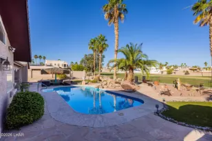 560 Hagen Dr, Lake Havasu City, AZ 86406 - Photo 2