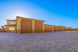 3951 Powderhorn Dr, Lake Havasu City, AZ 86404 - Photo 2