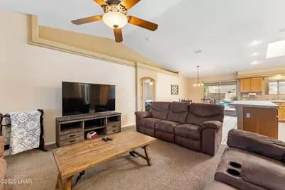 720 Desert View Dr, Lake Havasu City, AZ 86404 - Photo 18
