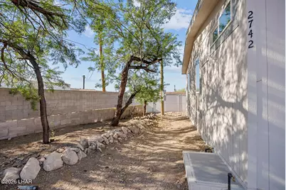 2742 Ann Ct, Lake Havasu City, AZ 86404 - Photo 14