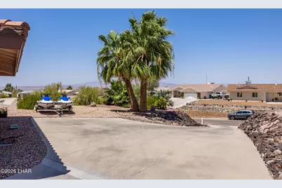 2130 Wallapai Dr, Lake Havasu City, AZ 86403 - Photo 8