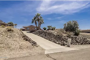 2130 Wallapai Dr, Lake Havasu City, AZ 86403 - Photo 4