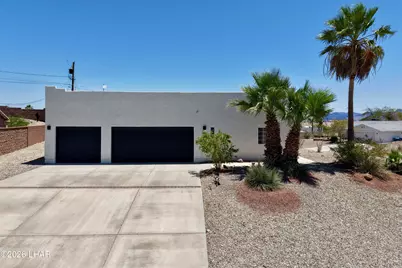 784 Cactus Dr, Lake Havasu City, AZ 86403 - Photo 1