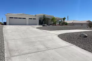 3764 Northstar Dr, Lake Havasu City, AZ 86406 - Photo 2