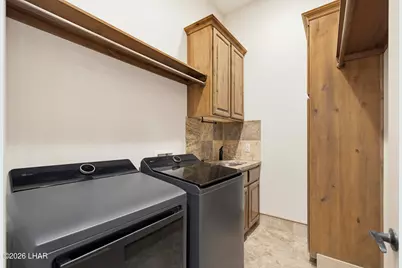 678 Grand Island Dr, Lake Havasu City, AZ 86403 - Photo 30