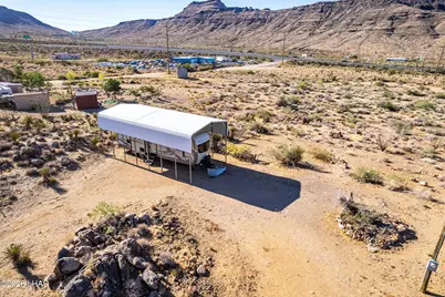 3084 W Mazatzal Dr, Golden Valley, AZ 86413 - Photo 16