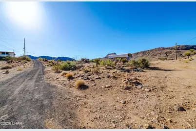 3100 W Mazatzal Dr, Golden Valley, AZ 86413 - Photo 8