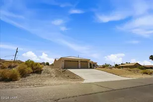 3244 Sheik Dr, Lake Havasu City, AZ 86404 - Photo 2