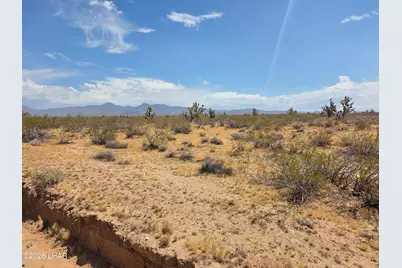 Parcel2328 S Tom Mix Rd, Yucca, AZ 86438 - Photo 10