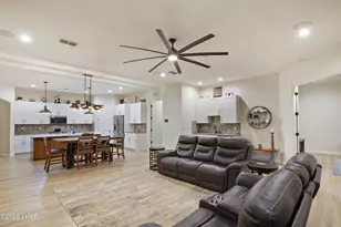 8009 Corte De Las Colinas, Lake Havasu City, AZ 86406 - Photo 14