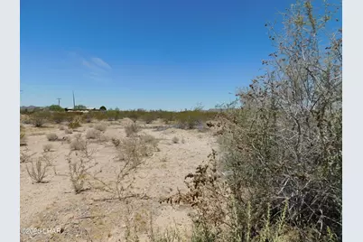 38304 Harquahala Rd, Salome, AZ 85348 - Photo 2