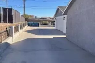 2444 Hummingbird Ln, Lake Havasu City, AZ 86403 - Photo 2