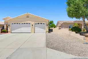 2571 Ascot Dr, Lake Havasu City, AZ 86403 - Photo 4