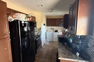 2110 Commander Dr, Lake Havasu City, AZ 86403 - Photo 10