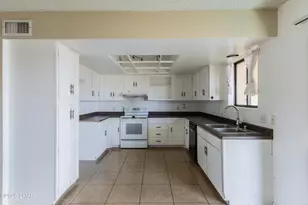 2110 Magnolia Dr, Lake Havasu City, AZ 86403 - Photo 8