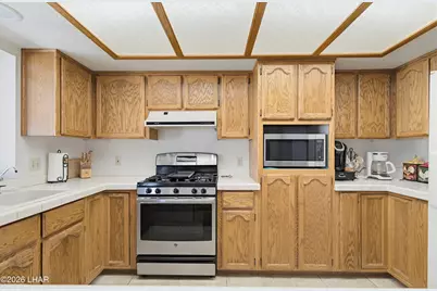 2701 Rainbow Ave N, Lake Havasu City, AZ 86403 - Photo 14