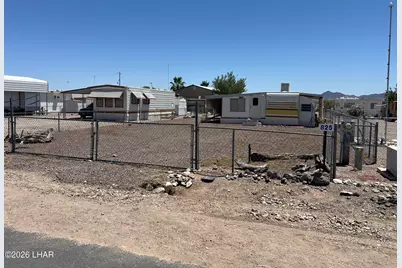 825 S Connor Ln, Quartzsite, AZ 85346 - Photo 2