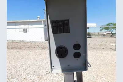 691 W Comanche Dr, Quartzsite, AZ 85346 - Photo 32