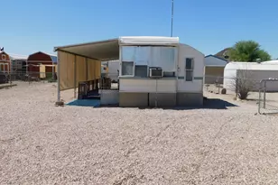 665 W Comanche Dr, Quartzsite, AZ 85346 - Photo 1