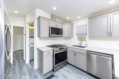 555 Beachcomber Blvd #D26, Lake Havasu City, AZ 86403 - Photo 10