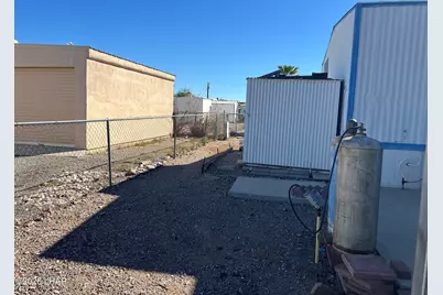 776 W Granada Dr, Quartzsite, AZ 85346 - Photo 6