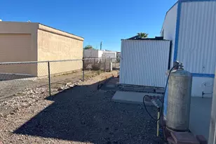 776 W Granada Dr, Quartzsite, AZ 85346 - Photo 6