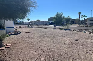 776 W Granada Dr, Quartzsite, AZ 85346 - Photo 14