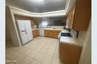 140 Lafayette Ln, Lake Havasu City, AZ 86403 - Photo 8