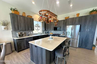 8016 Corte De Las Arboles, Lake Havasu City, AZ 86406 - Photo 6