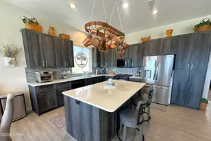 8016 Corte De Las Arboles, Lake Havasu City, AZ 86406 - Photo 6