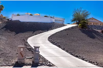 3928 Flying Cloud Ln, Lake Havasu City, AZ 86406 - Photo 1