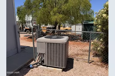 40350 S South Dakota Pl, Salome, AZ 85348 - Photo 10