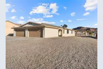 3270 Osborn Dr #102, Lake Havasu City, AZ 86406 - Photo 2